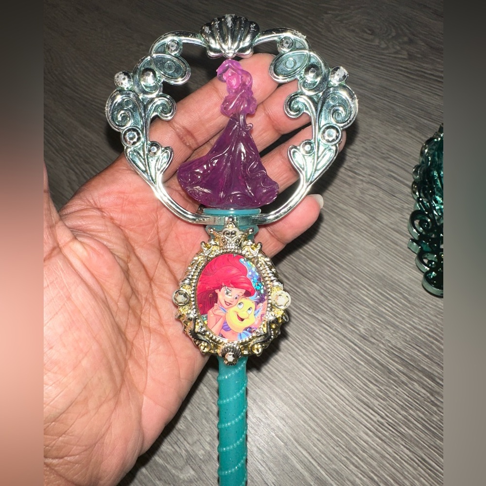 Disney Princess Ariel Girls Dress Up Tiara Crown Shoes Staff Rod Wand Ages 1-4 - Picture 6 of 9